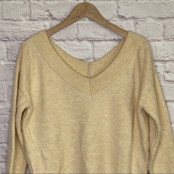 Topshop Double V-Neck Sweater - Picture 4 of 9